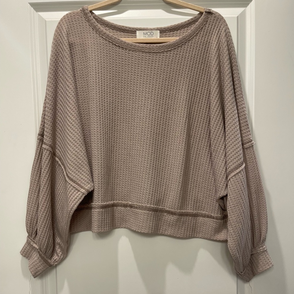 MOD ON TREND | Waffle Knit Dolman Top